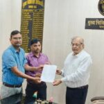 ‘सात साल से नहीं बढ़ा मानदेय’ – मऊ में आयुष्मान टीम का विरोध तेज