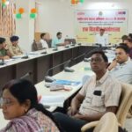 ग्राम स्वराज अभियान कार्यशाला: डीएम ने पंचायत स्तर आवेदनों के समय पर सत्यापन पर जोर दिया