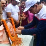 मऊ में लौह पुरुष सरदार पटेल की 150वीं जयंती पर मंत्री ए.के. शर्मा ने किया श्रद्धांजलि अर्पित