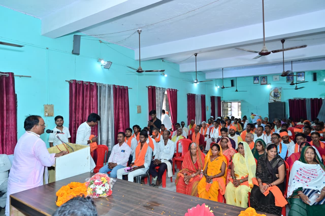 UP: महाराजा सुहेलदेव विजय दिवस समारोह का हुआ आयोजन, पूर्व राज्य पिछड़ा वर्ग आयोग सदस्य शिवपूजन राजभर रहे मुख्य अथिति
